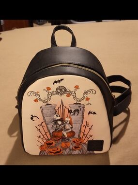 NWT!! Loungefly Nightmare Before Xmas Halloween Character Mini Backpack